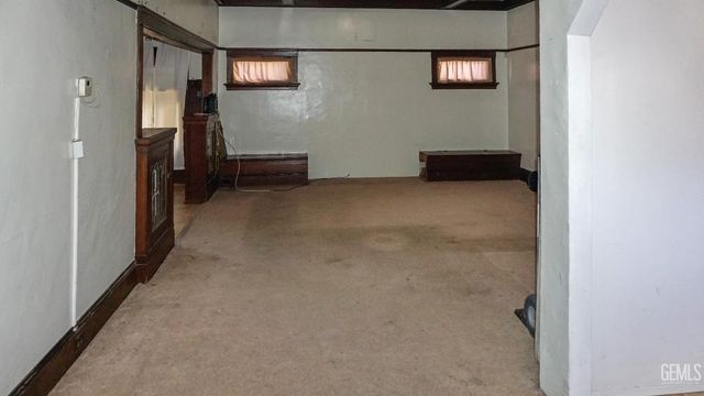 518 Monterey Street, Bakersfield, CA 93305