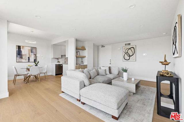 10747 Wilshire Boulevard 1107, Los Angeles, CA 90024