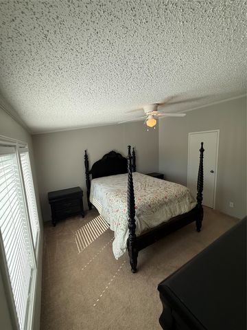 277 Oaks Crossing, Mineral Wells, TX 76067