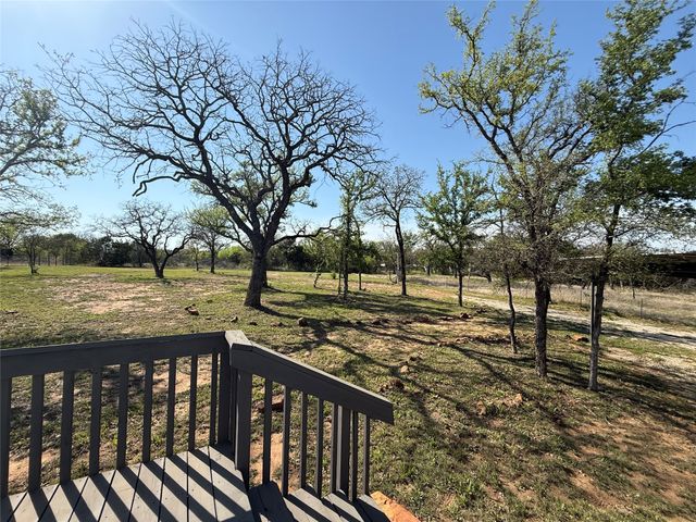 277 Oaks Crossing, Mineral Wells, TX 76067