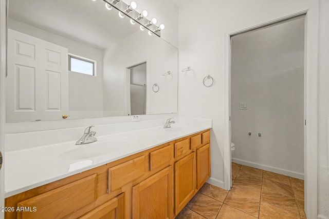9494 E OBSIDIAN Court, Gold Canyon, AZ 85118