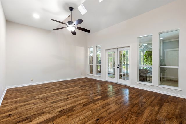 609 Seville Road, Denton, TX 76205