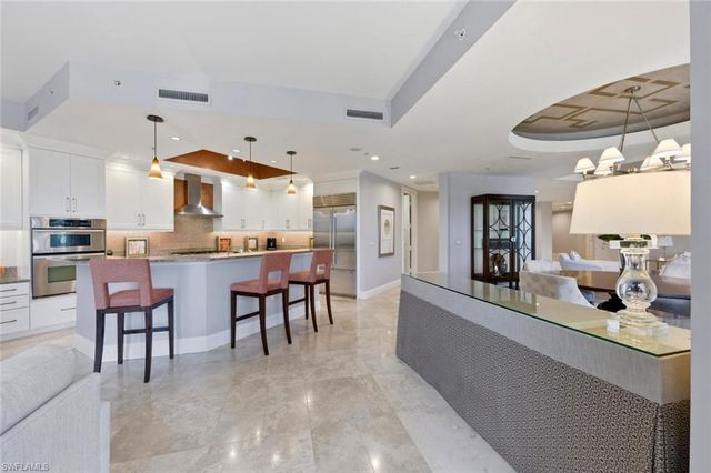 4501 Gulf Shore BLVD N 404, Naples, FL 34103