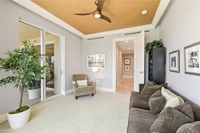4501 Gulf Shore BLVD N 404, Naples, FL 34103