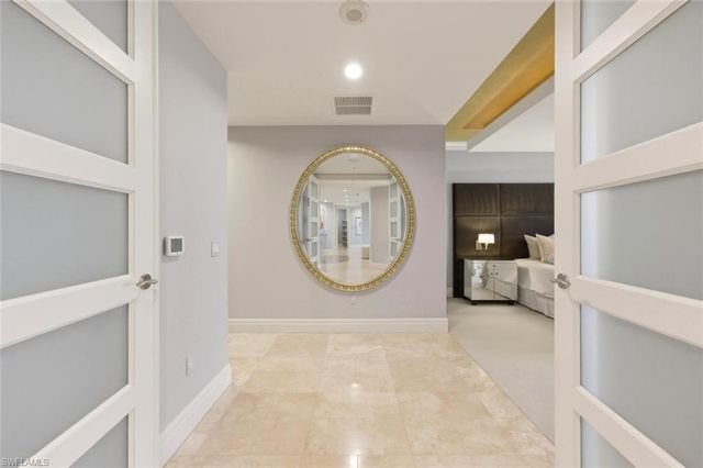 4501 Gulf Shore BLVD N 404, Naples, FL 34103