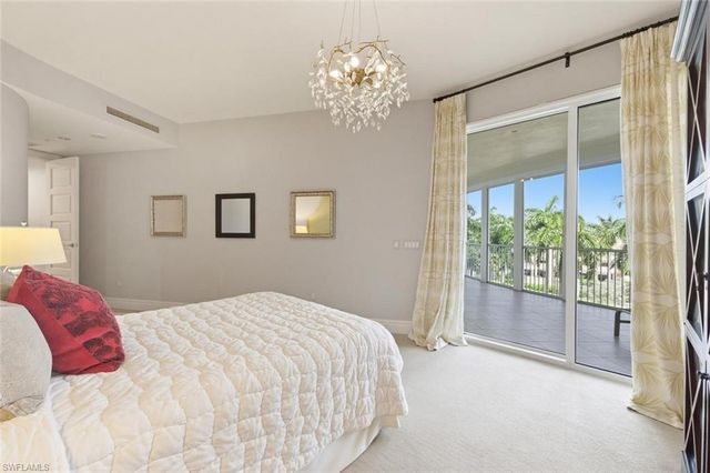 4501 Gulf Shore BLVD N 404, Naples, FL 34103