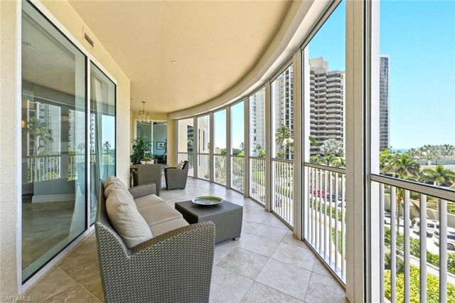 4501 Gulf Shore BLVD N 404, Naples, FL 34103
