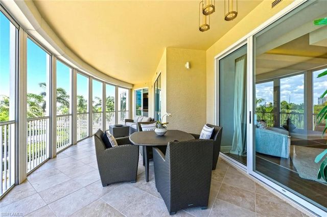 4501 Gulf Shore BLVD N 404, Naples, FL 34103