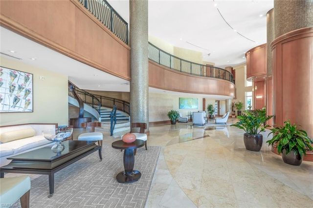 4501 Gulf Shore BLVD N 404, Naples, FL 34103