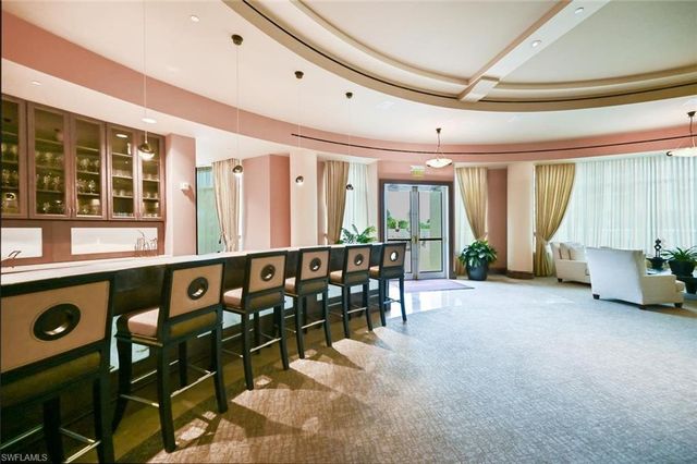 4501 Gulf Shore BLVD N 404, Naples, FL 34103