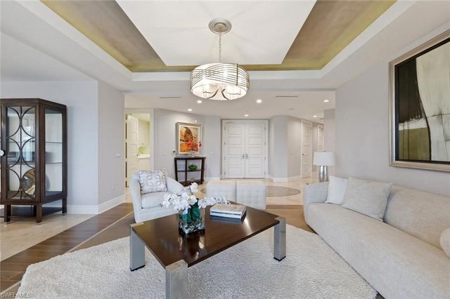4501 Gulf Shore BLVD N 404, Naples, FL 34103