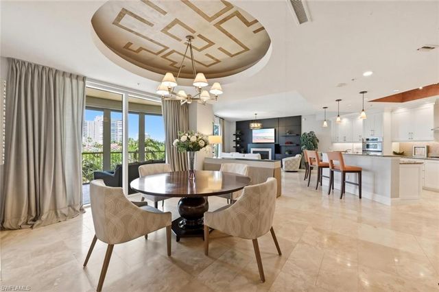 4501 Gulf Shore BLVD N 404, Naples, FL 34103