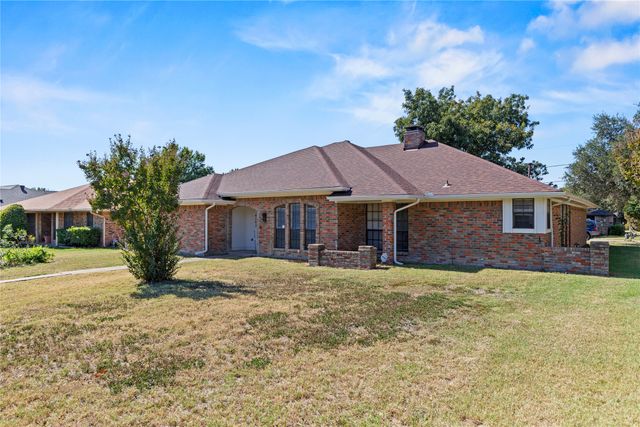 4243 Blackheath Road, Dallas, TX 75227