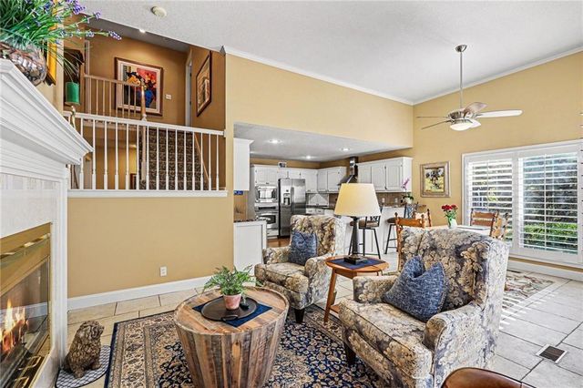 14021 Hayes Street, Overland Park, KS 66221