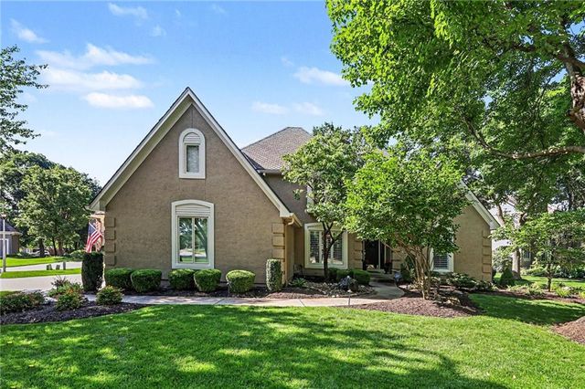 14021 Hayes Street, Overland Park, KS 66221