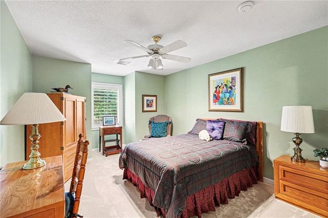14021 Hayes Street, Overland Park, KS 66221