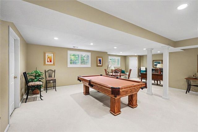 14021 Hayes Street, Overland Park, KS 66221
