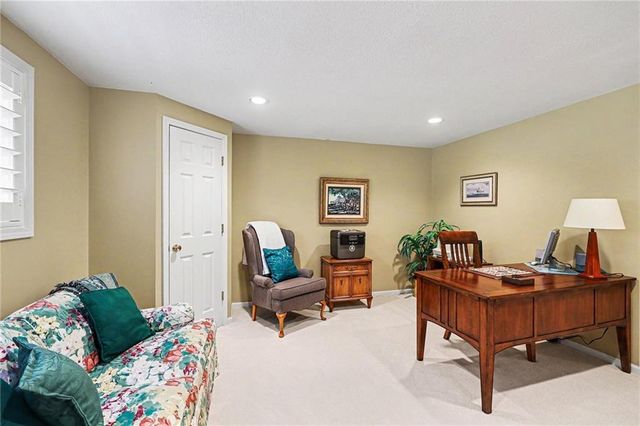 14021 Hayes Street, Overland Park, KS 66221