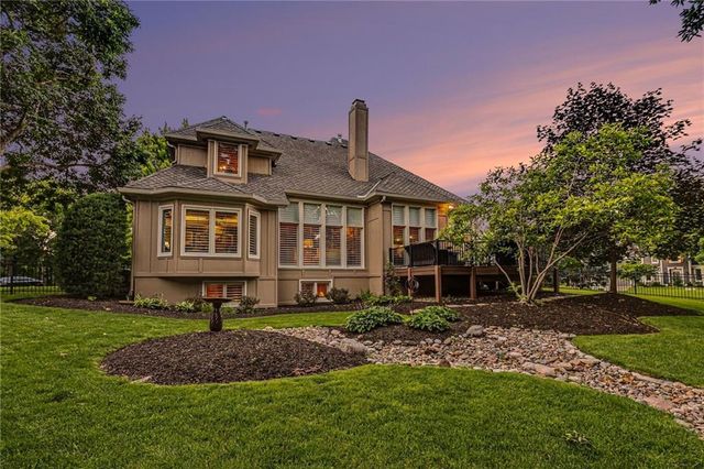 14021 Hayes Street, Overland Park, KS 66221