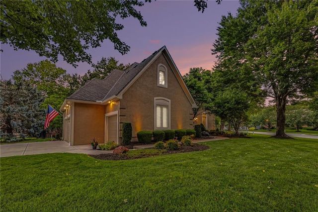 14021 Hayes Street, Overland Park, KS 66221