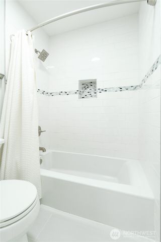 918 167th Avenue SE, Snohomish, WA 98290