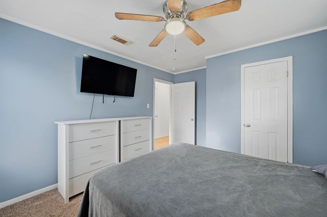 600 E South Street, Whitesboro, TX 76273