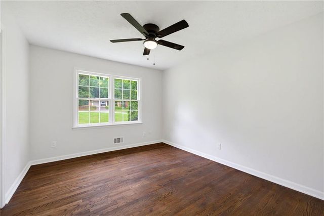 1502 Kings Road, Marietta, GA 30062