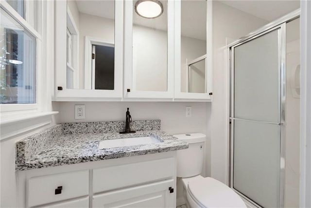 1502 Kings Road, Marietta, GA 30062
