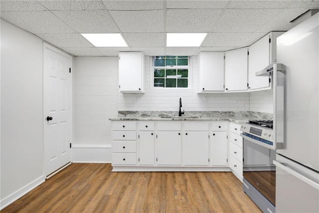1502 Kings Road, Marietta, GA 30062