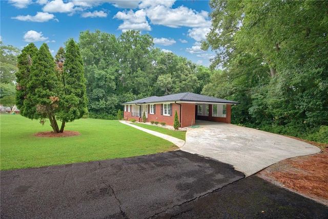 1502 Kings Road, Marietta, GA 30062