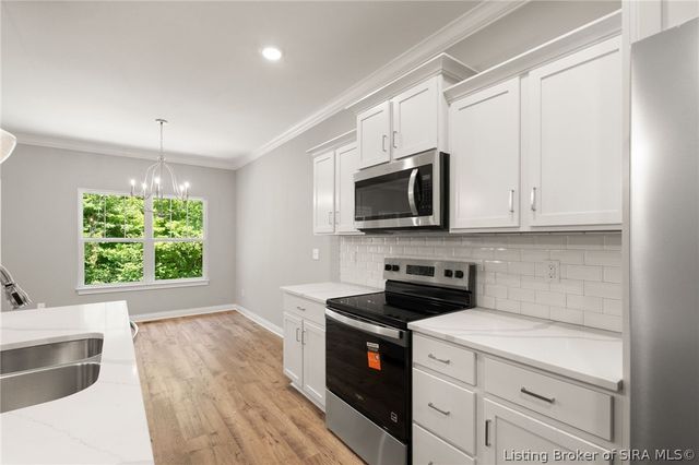 828 Kings Court, Memphis, IN 47143
