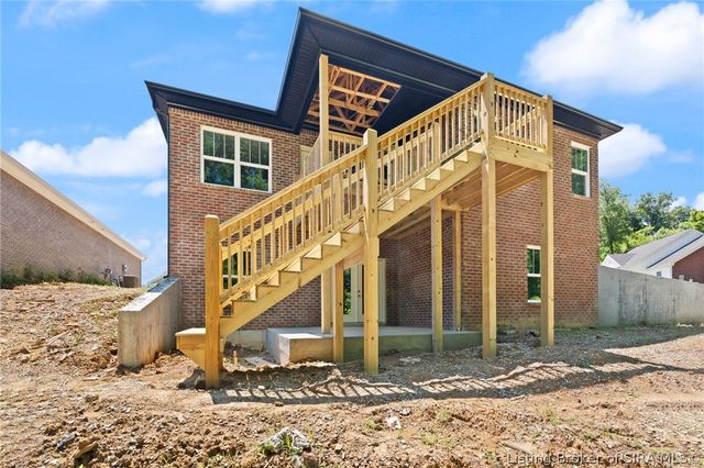 828 Kings Court, Memphis, IN 47143