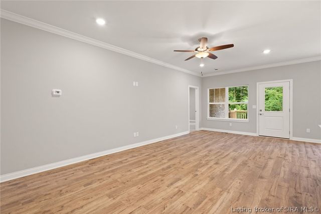 828 Kings Court, Memphis, IN 47143