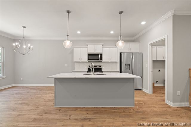 828 Kings Court, Memphis, IN 47143