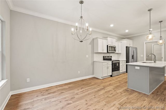 828 Kings Court, Memphis, IN 47143
