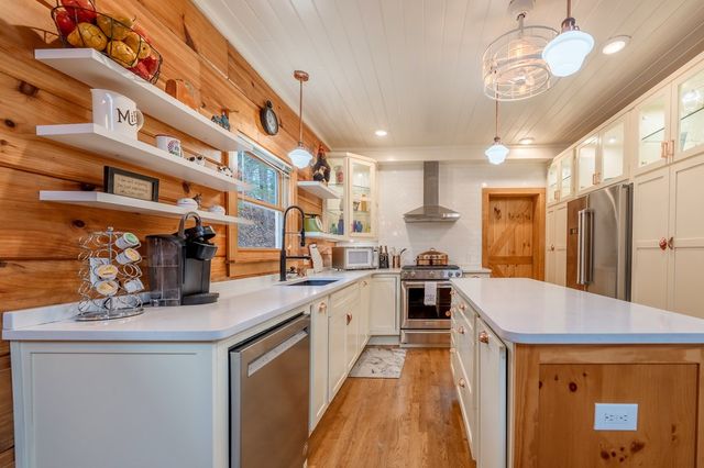 161 Walkabout Creek Road, Morganton, GA 30560