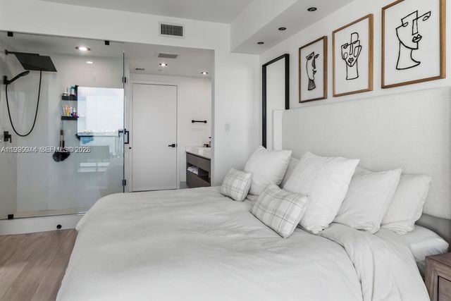 460 NE 28th St 2008, Miami, FL 33137