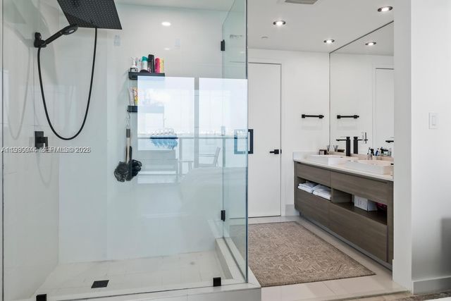 460 NE 28th St 2008, Miami, FL 33137