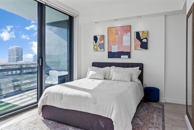 460 NE 28th St 2008, Miami, FL 33137