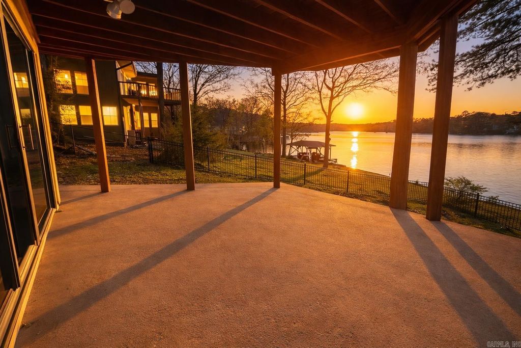 30 Sierra Drive, Hot Springs Village, AR 71909