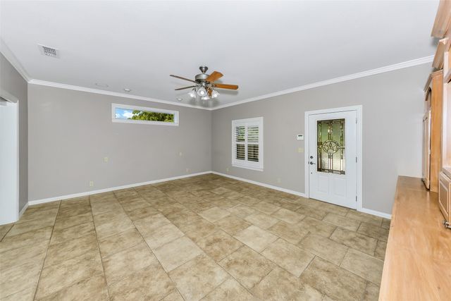 566 Selma Road, Bowie, TX 76230