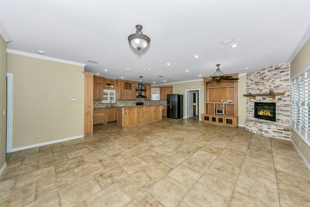 566 Selma Road, Bowie, TX 76230