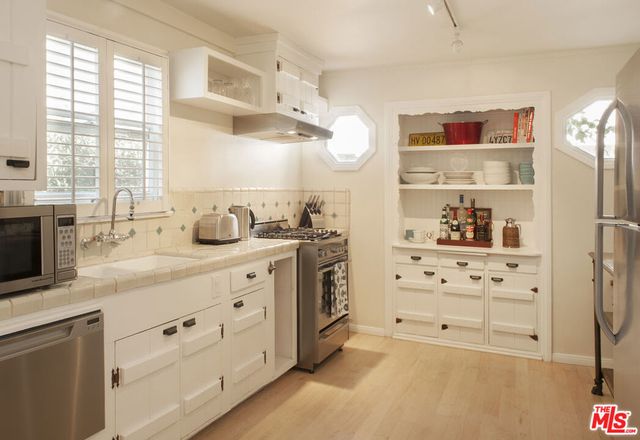 51 27th Avenue, Venice, CA 90291