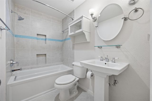 1411 Gracy Farms LN 52, Austin, TX 78758