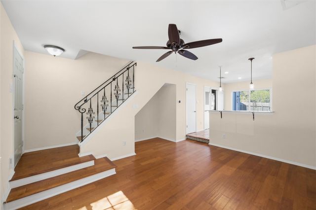 1411 Gracy Farms LN 52, Austin, TX 78758