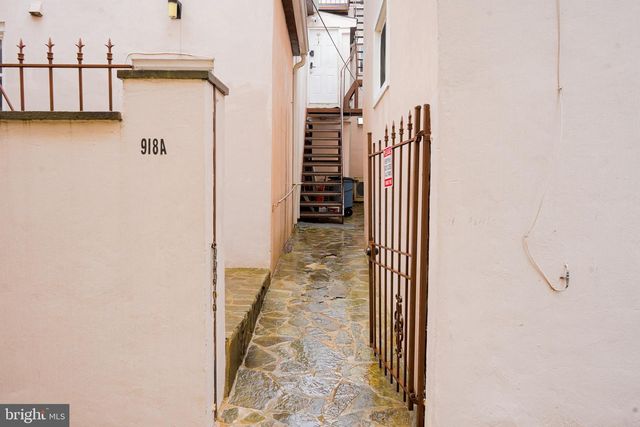 916 LIGHT ST, Baltimore, MD 21230