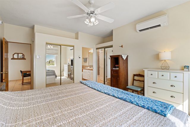 6 Esquina Road, Santa Fe, NM 87508