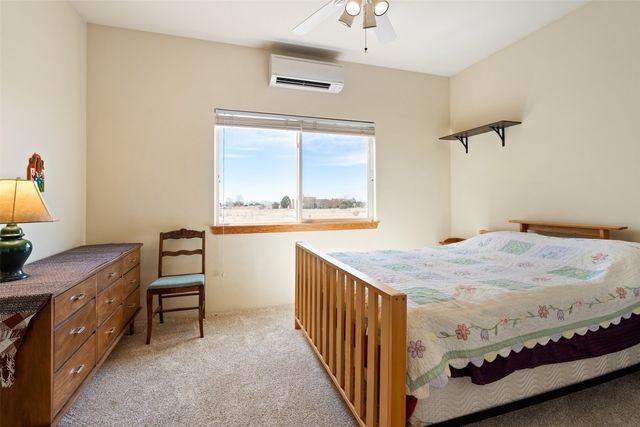 6 Esquina Road, Santa Fe, NM 87508