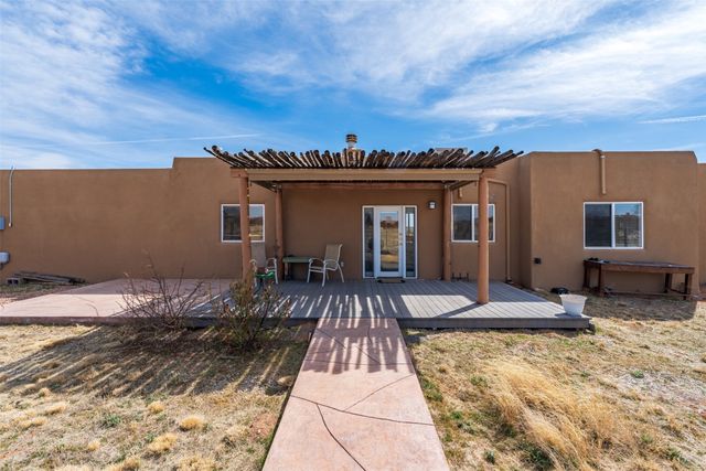 6 Esquina Road, Santa Fe, NM 87508