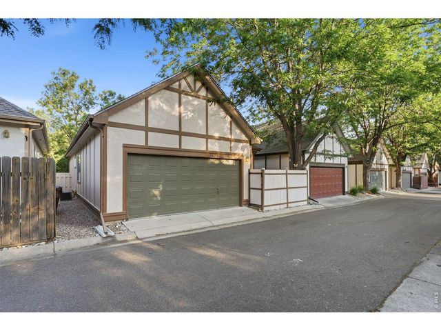 1514 Wicklow Ln, Fort Collins, CO 80526